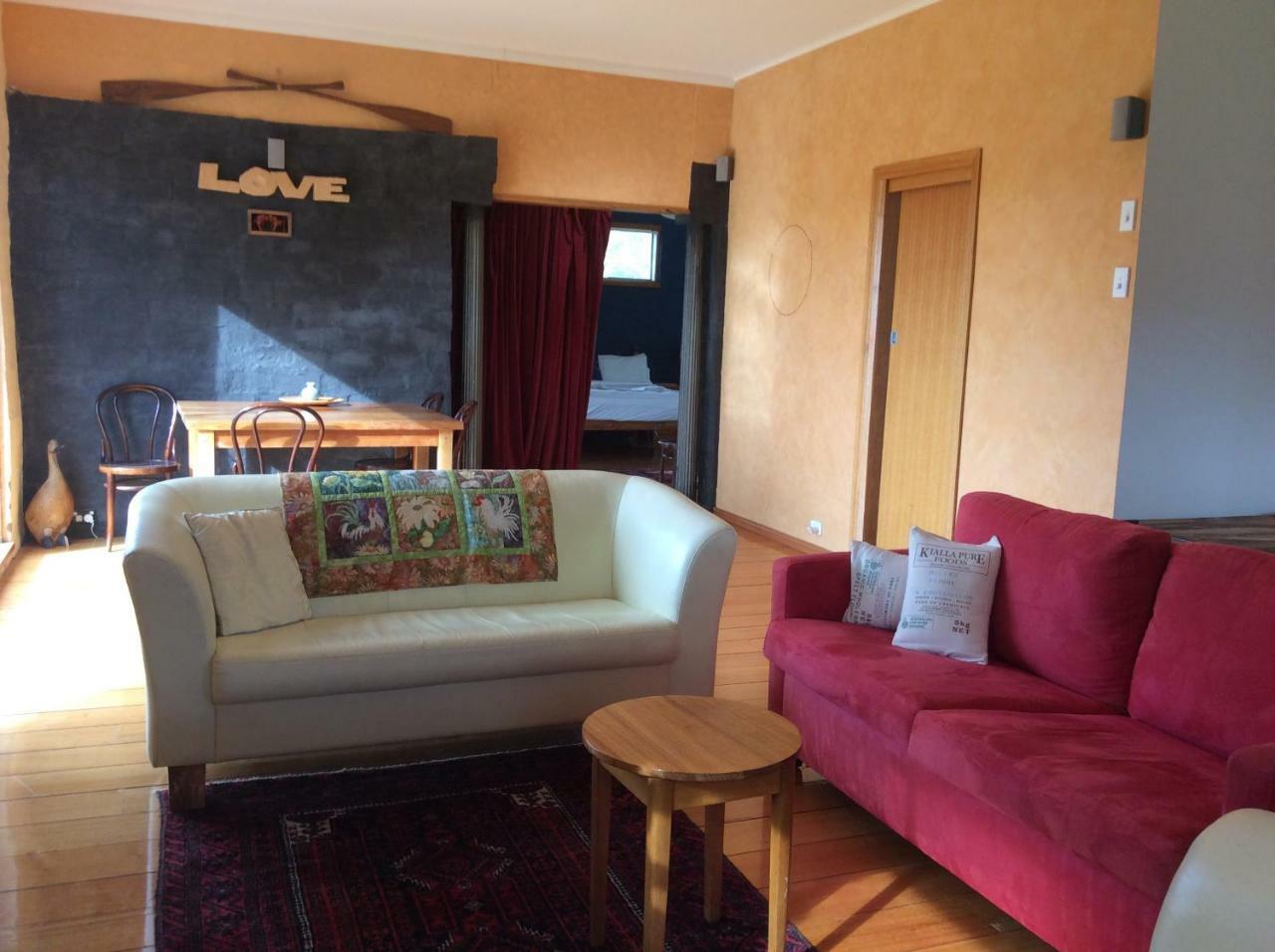 Cherry Top Farmstay - Boutique Eco Village Lilydale Extérieur photo