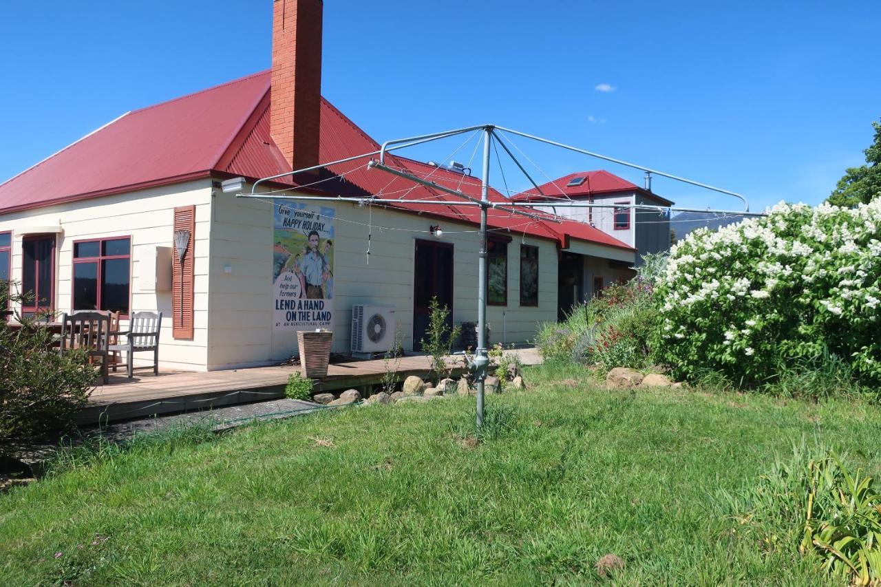 Cherry Top Farmstay - Boutique Eco Village Lilydale Extérieur photo